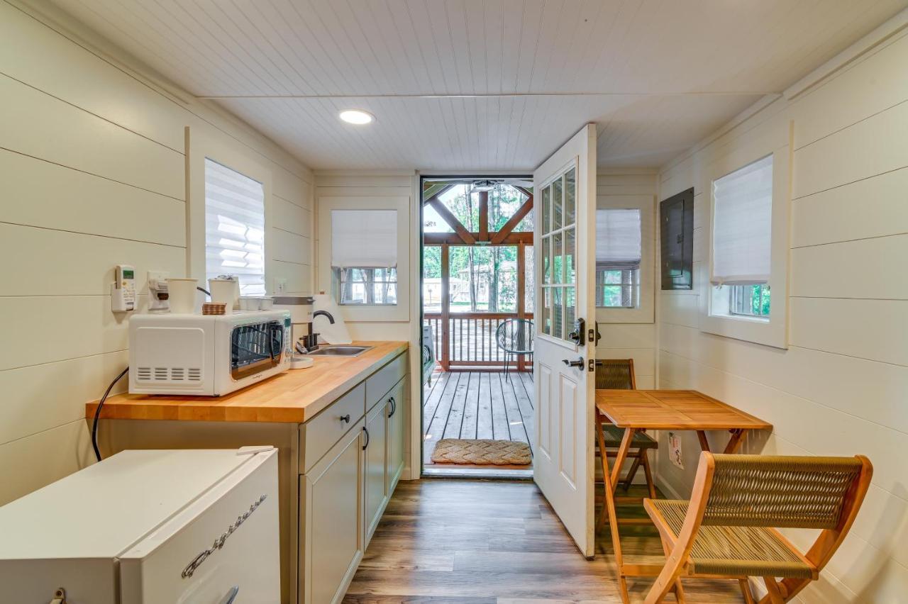 Contemporary Starkville Tiny Cabin 3 Mi To Msu! Екстер'єр фото